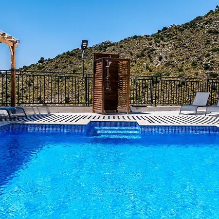 Villa Mia Villa's