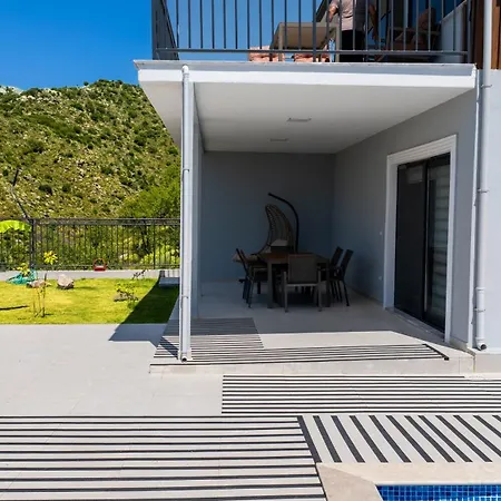 Villa Mia Villa's *